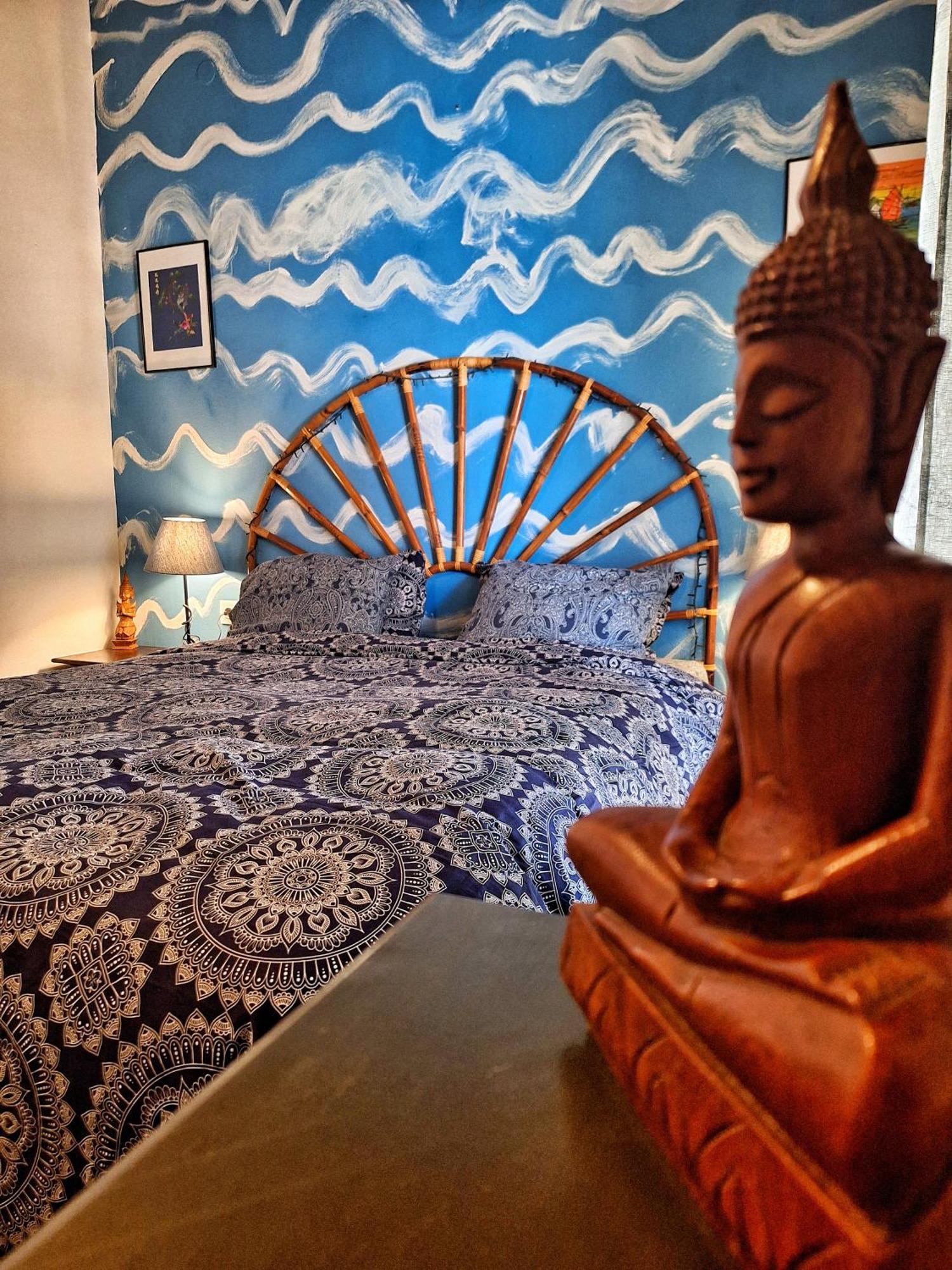 Lemami Seafront Bungalows Kavos Room photo