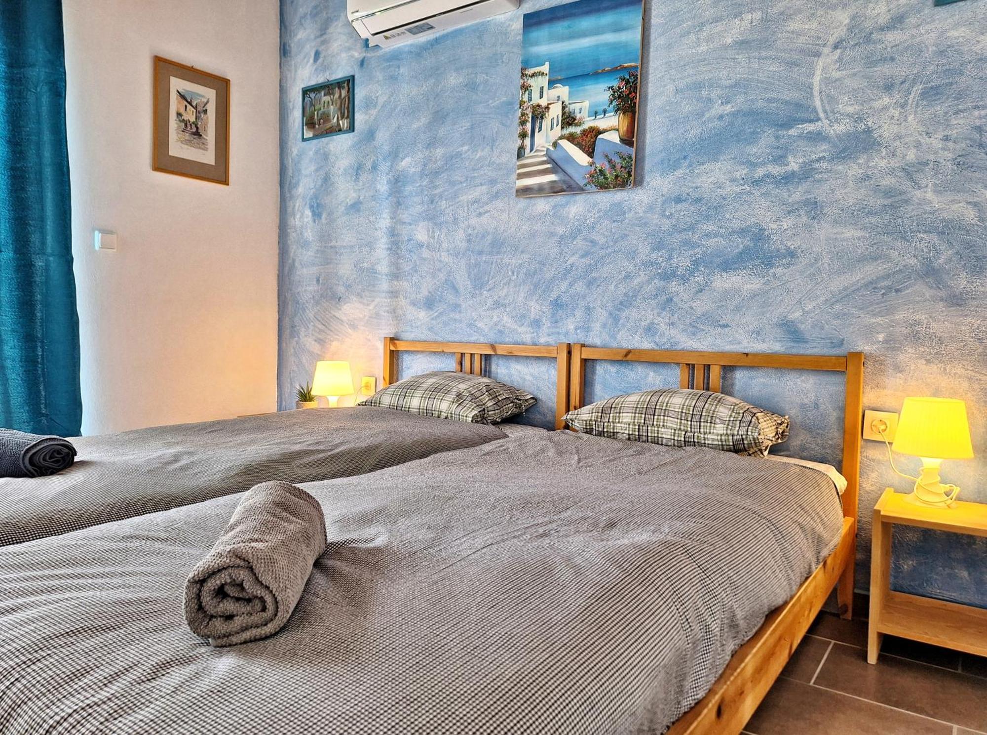Lemami Seafront Bungalows Kavos Room photo