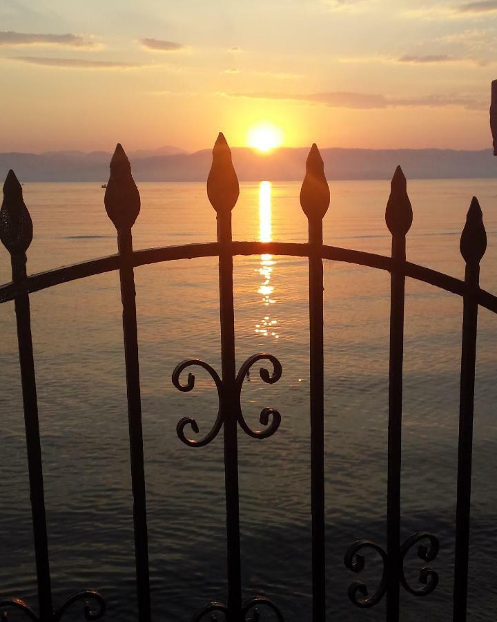 Lemami Seafront Bungalows Kavos Exterior photo